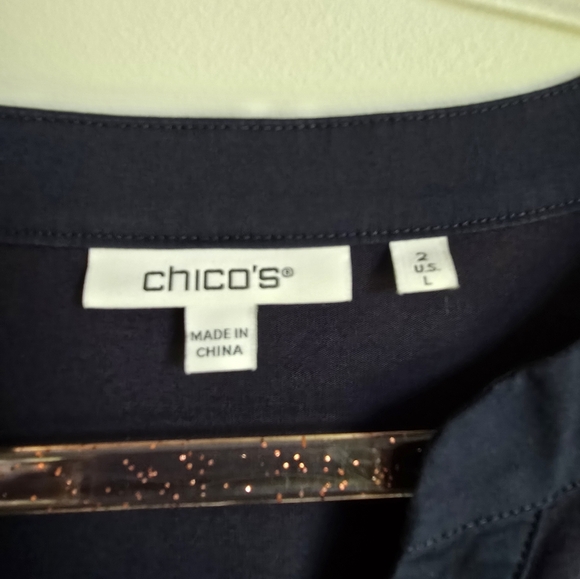 Chico's, Navy Blue Notch Neck Embroidered Eyelet Bell Sleeve Top, Size Large 2 - Picture 7 of 11